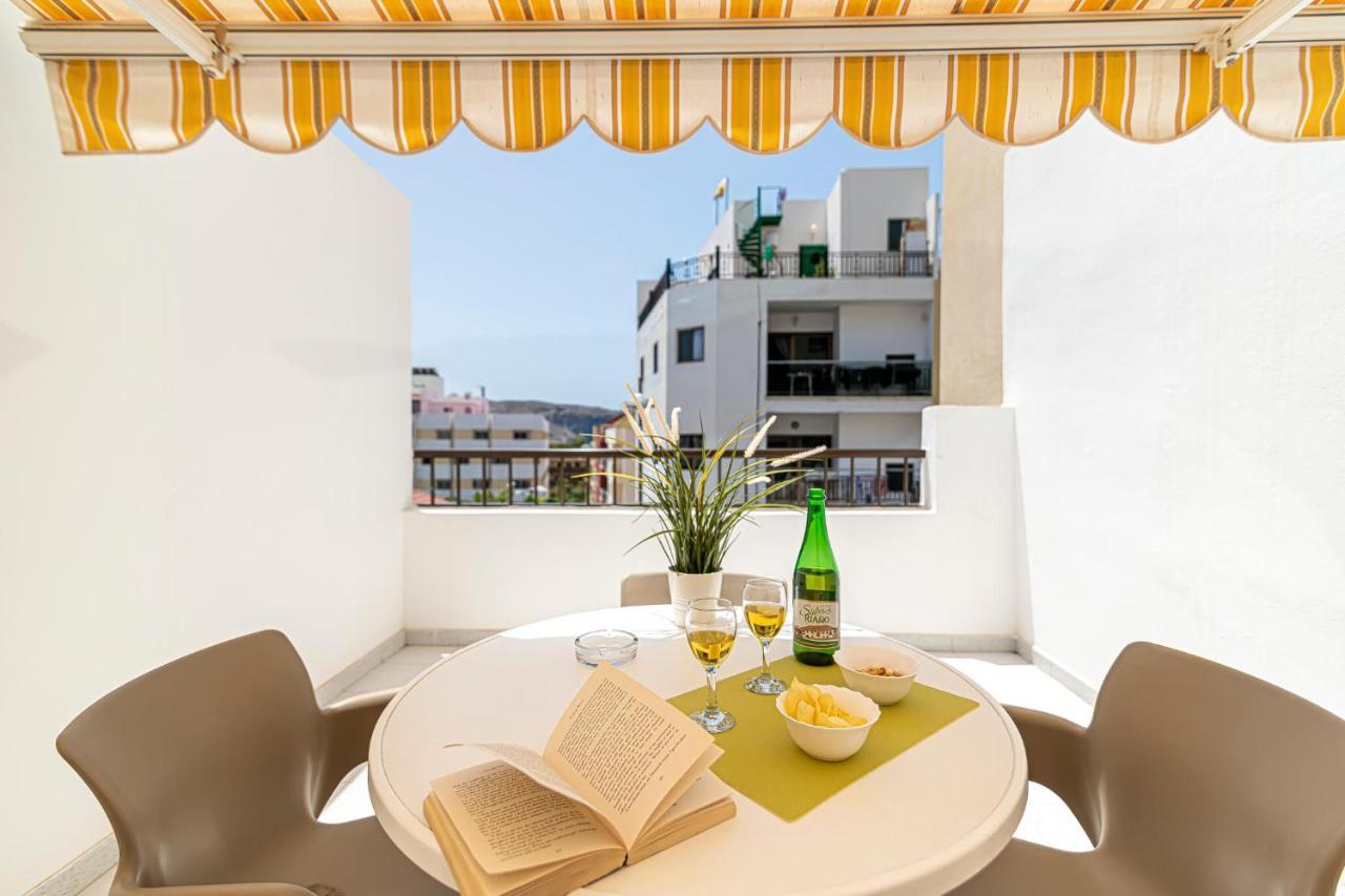 Apartamentos En El Centro De Los Cristianos Arona  Exterior photo