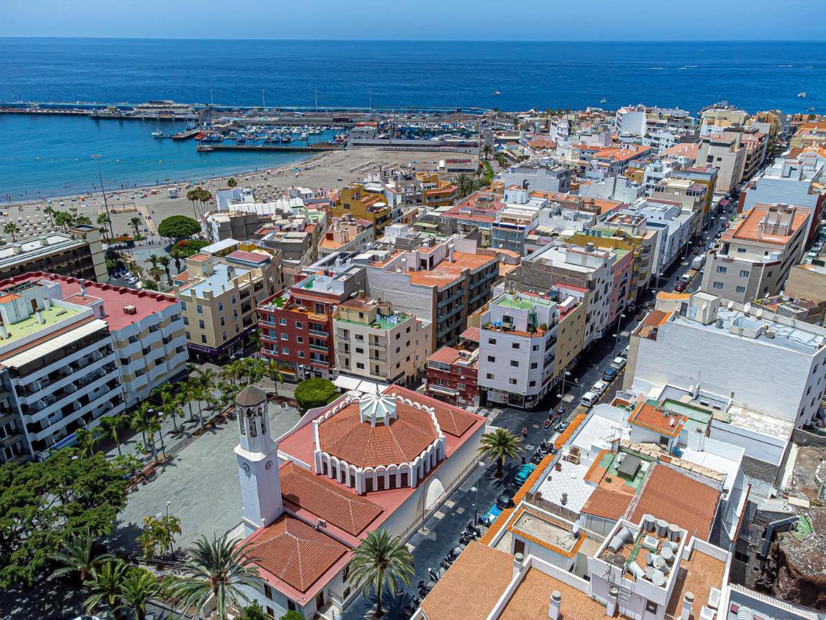 Apartamentos En El Centro De Los Cristianos Arona  Exterior photo