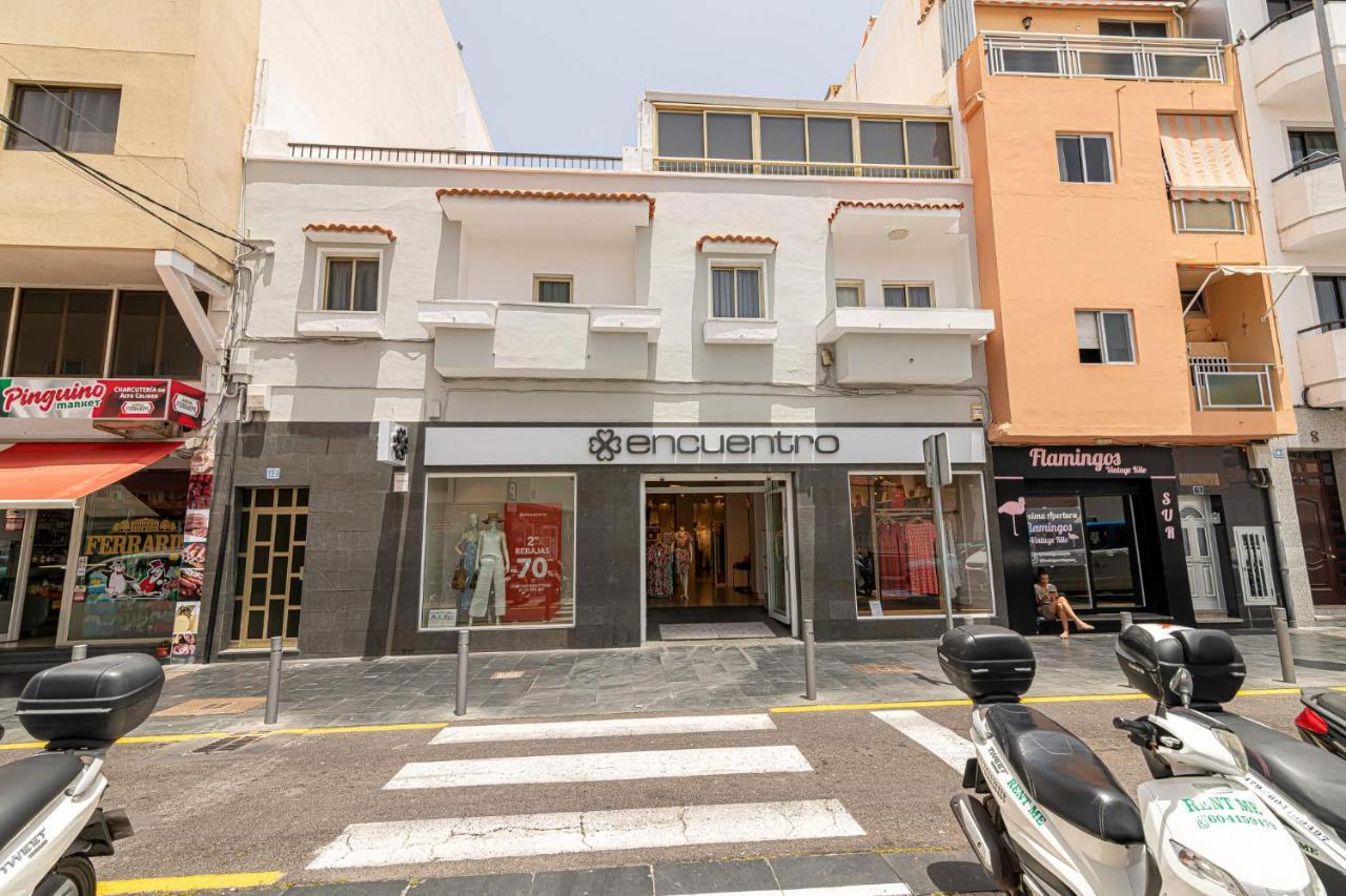 Apartamentos En El Centro De Los Cristianos Arona  Exterior photo